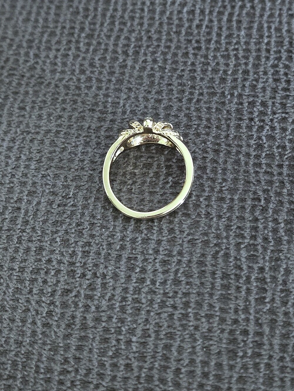 Juicy🍊 Couture Textured Crown👑 Ring💍 - Picture 11 of 16